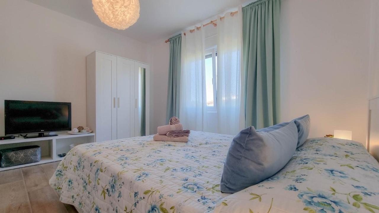 Ester Novigrad Istria Kültér fotó